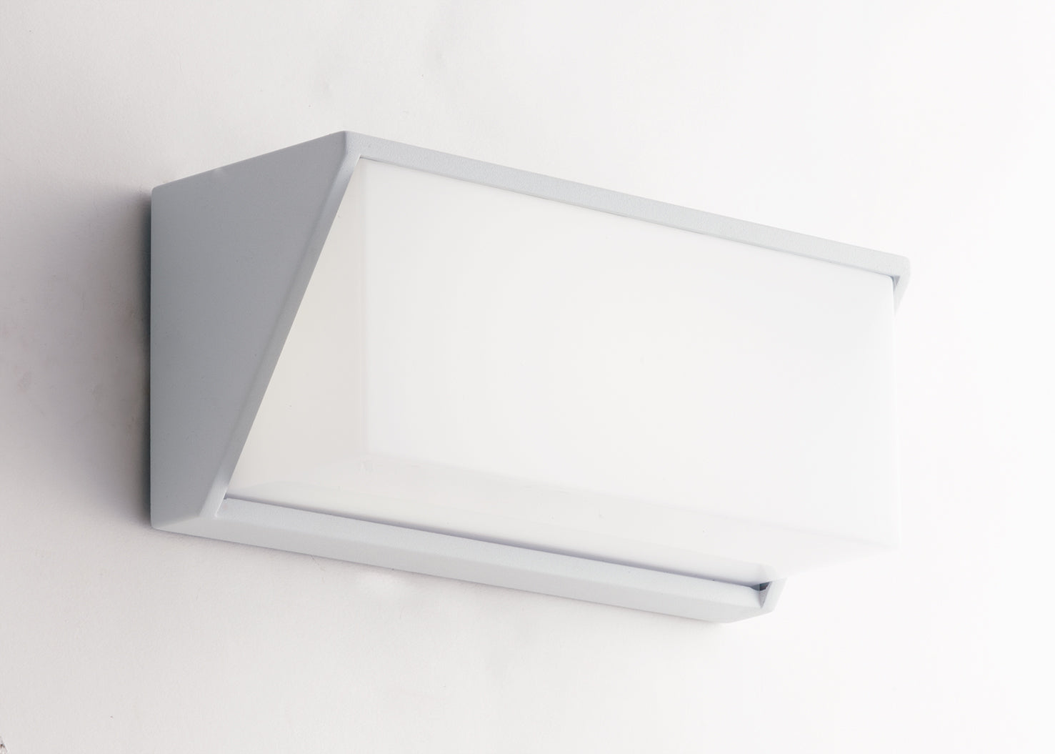 Applique per esterno in alluminio bianco o antracite IP54 led integrato con regolazione luce 3000-4000°k 12W 1550 lumen LUXON Applique per esterno in alluminio bianco o antracite IP54 led integrato con regolazione luce 3000-4000°k 12W 1550 lumen LUXON